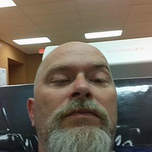 Meet your Posher, Thomas